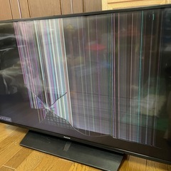 ジャンク品　テレビ（部品取りなどにどうぞ）