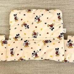 ストッケ　クッション　ディズニー
