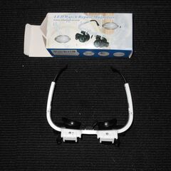 LED表示灯付き拡大鏡