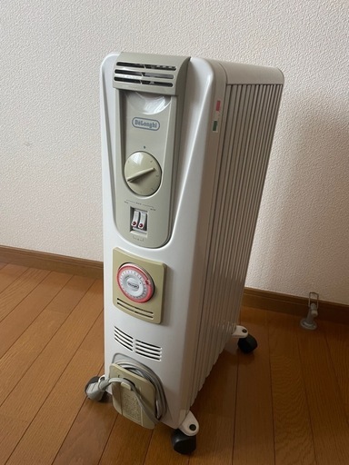 デロンギ　オイルヒーター