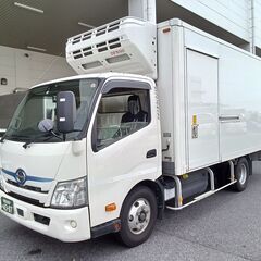 中型ドライバー／未経験OK】平均月収40.8万／完全週休2日制／...