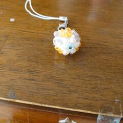 ③ハンドメイド　ビーズ編み込み　手毬