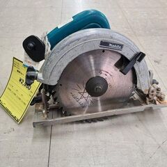 J6213　値下しました！　makita　マキタ　７型造作用精密...