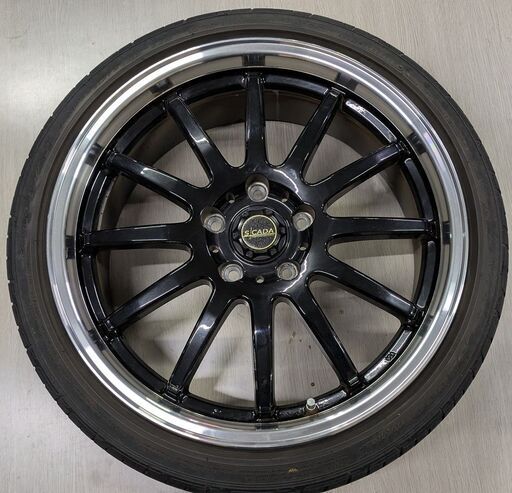 アルミタイヤ4本セット215/40R18
