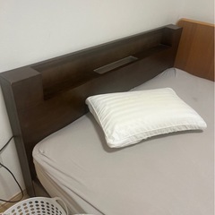 セミワイドベッドだと思います。