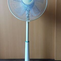 無料古い扇風機の画像