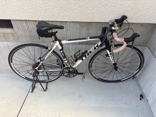 お譲り先決まりました。TREK　トレック　ロードバイク