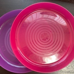 IKEA プラスチック皿 2枚 直径18.5cm