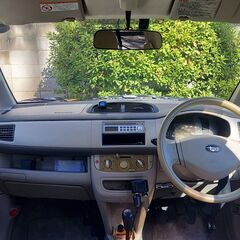 【個人出品】★スバル R2（グレードR）　★低燃費　★MT車（DOHC 5速マニュアル）★車検付（令和8年6月21日まで） ★横浜ナンバーは名義変更無料です。の画像