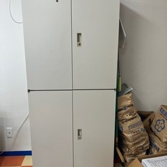 書類棚