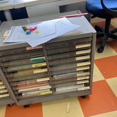 書類棚