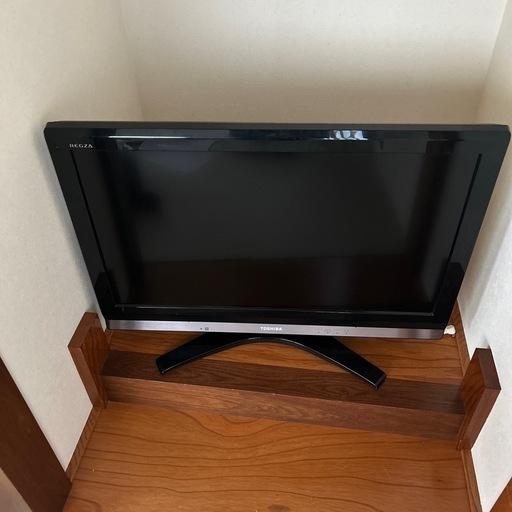 液晶テレビ