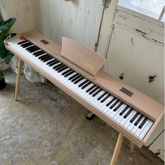スタンド付き 電子ピアノ