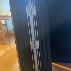 【 取り引き先決定 】Lサイズ 黒のスーツケースの画像