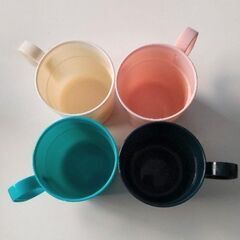  ケース入り コップセットの画像