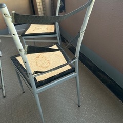 張り替え前のダイニングチェア　2脚の画像
