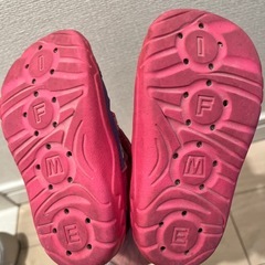 BREEZE 14センチ　サンダルの画像