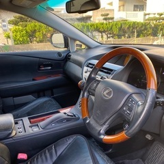 レクサスRX450hバージョンＬ売ります。ハイブリッドバッテリー新品、車検８年7月まで。の画像