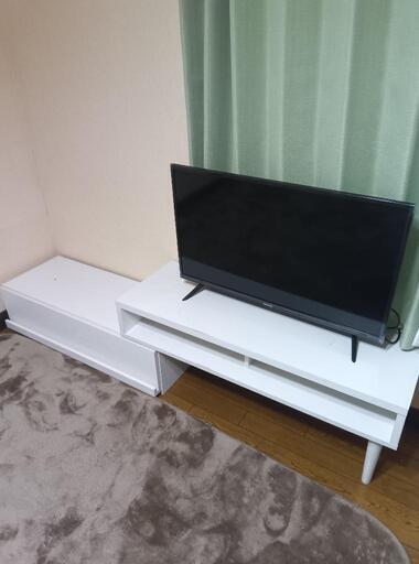 テレビ32型、テレビラック　セット