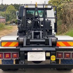 【W-0040】三菱 ふそう ファイター　FK71　増トン アームロール　最大積載量5900kg　H18年式　極東開発工業　メッキパーツの画像