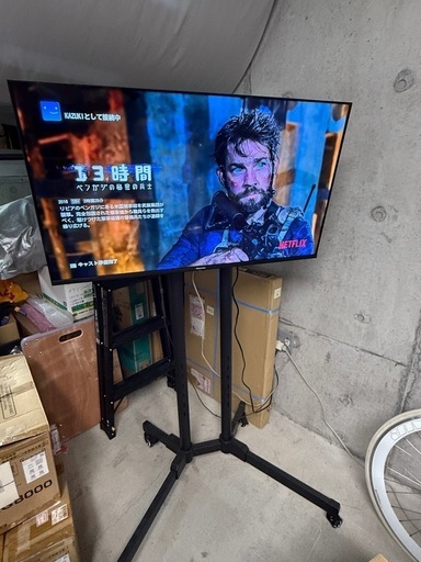液晶テレビ　フロアースタンド　大型テレビ対応　100インチぐらいまで