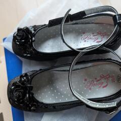 20センチ　女の子発表会靴　黒色　ラメ入りの画像