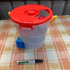 タカラトミー(TAKARA TOMY) トミカワールド でるでるバケツの画像