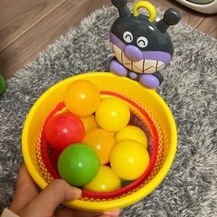 アンパンマンお風呂で玉入れ