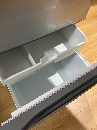 決まりました！
冷蔵庫　東芝　330Ｌ　