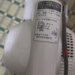 コンパクト掃除機の画像