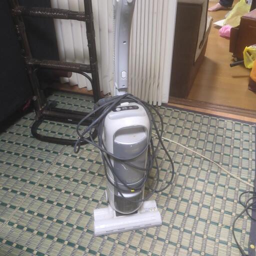 コンパクト掃除機