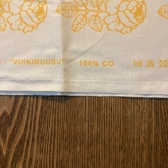 マリメッコ バラ柄生地 VIHKIRUUSUの画像