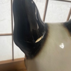 ボストンテリアの陶器製の置物の画像