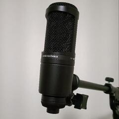 audio-technica AT2020 コンデンサーマイクスタンドポップガード付きの画像