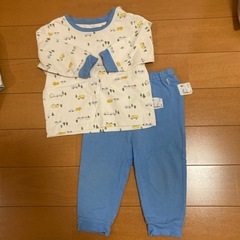 ユニクロ　長袖パジャマ　80