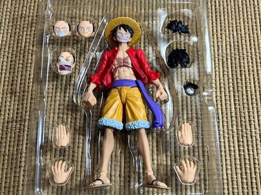⭐︎【値下げ】S.H.フィギュアーツ　ワンピース3体セット