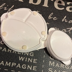 割れないキティーちゃんお皿２枚の画像