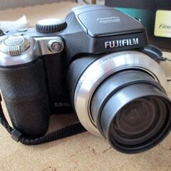 FUJIFILM FinePix S8000 fd デジタルカメラ 富士フィルム デジカメ 札幌市北区屯田の画像