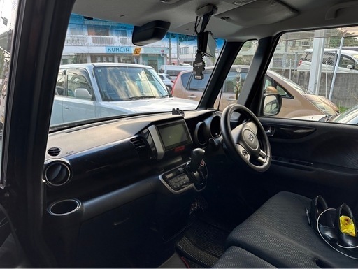 nbox カスタム禁煙車(内装綺麗)