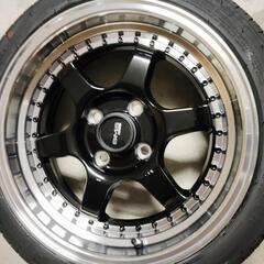 15インチのアルミホイールとタイヤの4本セットですの画像