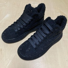 【未使用品】ラインストーン付きカジュアルシューズの画像