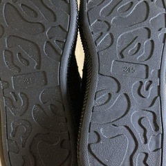 【未使用品】ラインストーン付きカジュアルシューズの画像