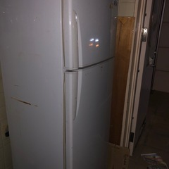 150センチ代の冷蔵庫2台の画像