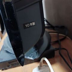 画面が、綺麗です。引っ越しの為、出品致します