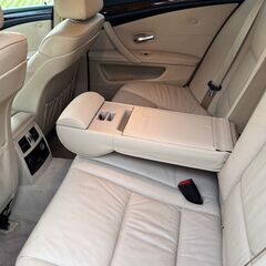 BMW525i 　5.4万㎞　65万　２年車検付き新車時633万円の画像
