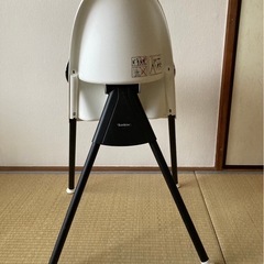 ベビーハイチェア　ベビービョルンの画像