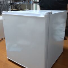 冷蔵庫46L 付属品・説明書完備 左開きに変更可