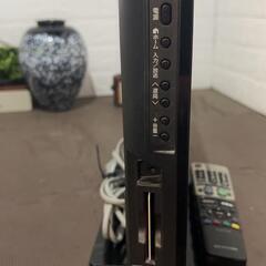 配送無料 小さめ液晶テレビ!!19型の画像