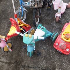 幼児用自転車・三輪車・足けり幼児用車・キックスクーターの画像