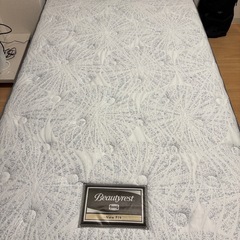 美品】シモンズ 6.5インチニューフィットスイートユーロトップ